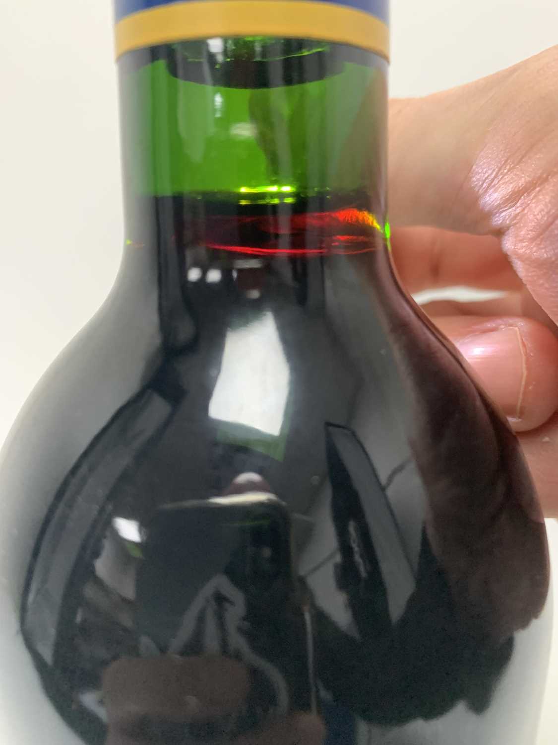 CHATEAU LAFITE ROTHSCHILD CARRUADES DE LAFITE 1995 PAUILLAC, BORDEAUX - Image 4 of 9