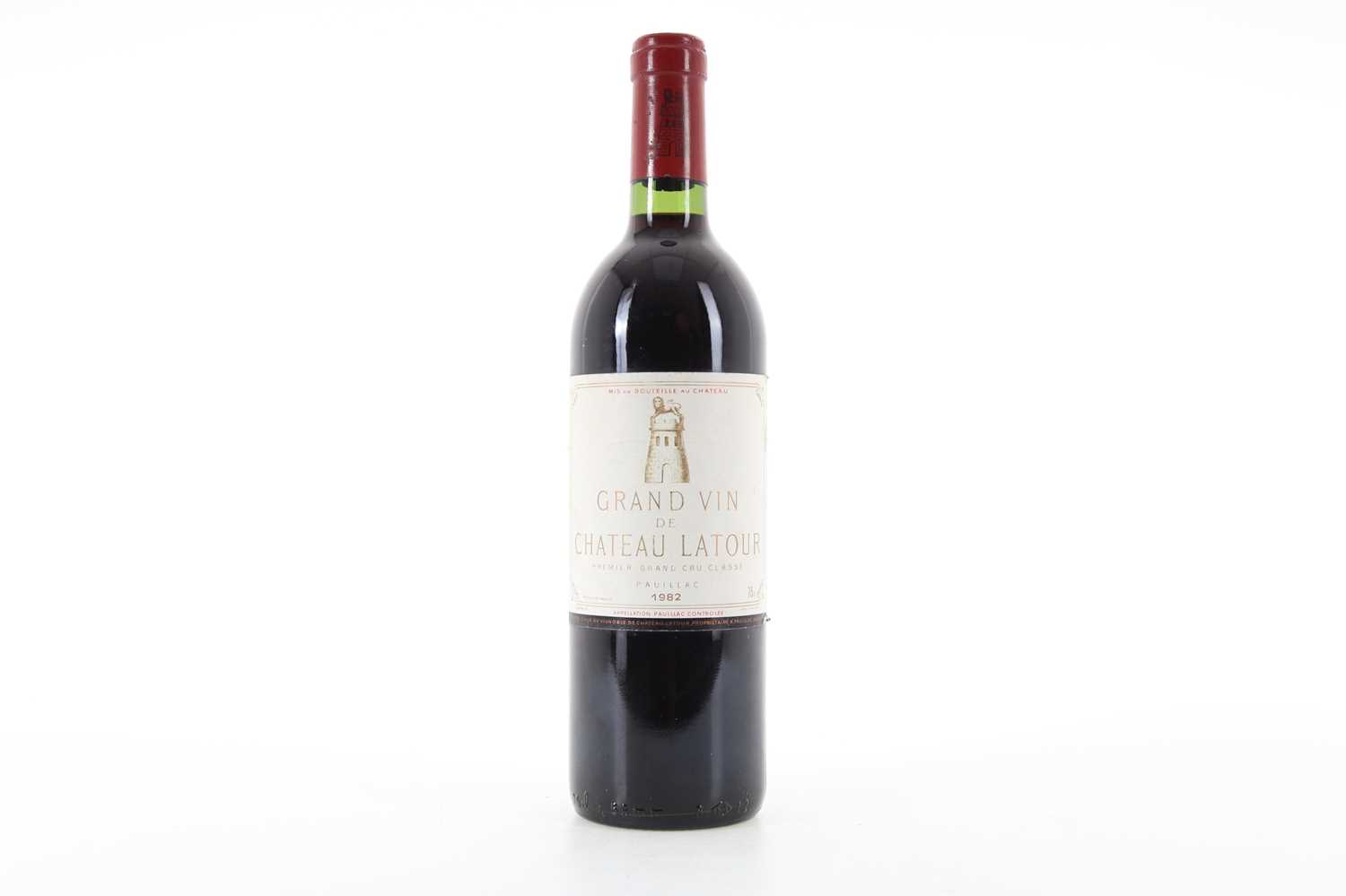 GRAND VIN DE CHATEAU LATOUR 1982 VINTAGE PAUILLAC, PREMIER GRAND CRU CLASSE - BORDEAUX