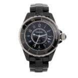 CHANEL J12, CERAMIC QUARTZ WRIST WATCH