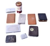 An assortment of smoking related collectables.