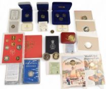 Selection of Isle of Man Coins: to include 1981 £5 x2, 1980 and 1981 Christmas 50p, 1980 TT Racing