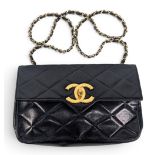 Chanel leather bag, large CC logo clasp fitting, chain shoulder strap, in used condition - no serial