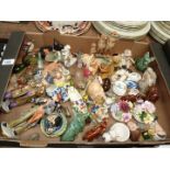 A quantity of trinkets and ornaments to include: Country Artist 'Woodpeckers', posies (as found),