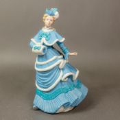 Wedgwood Lady figurine 'Skating On The Serpentine' matte finish. H:-20cm
