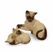 Beswick seated Siamese cat 1558, together with two Siamese kittens 1296, boxed. (2)