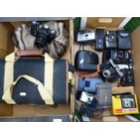 Collection of assorted cameras, including a vintage Zeiss Ikon Nettar, Ross Ensign, Zenit-E and a