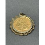 Queen Victoria 1899 gold half Sovereign in a 9ct pendant mount, combined 5.49g.