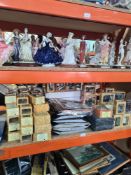 A good quantity of 'Lord of the Rings' Eaglemoss figures, boxed, with related magazines