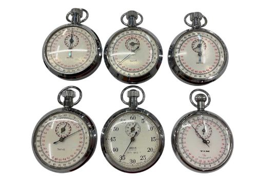 Five vintage Smiths stopwatches and a Tim stopwatch (6)