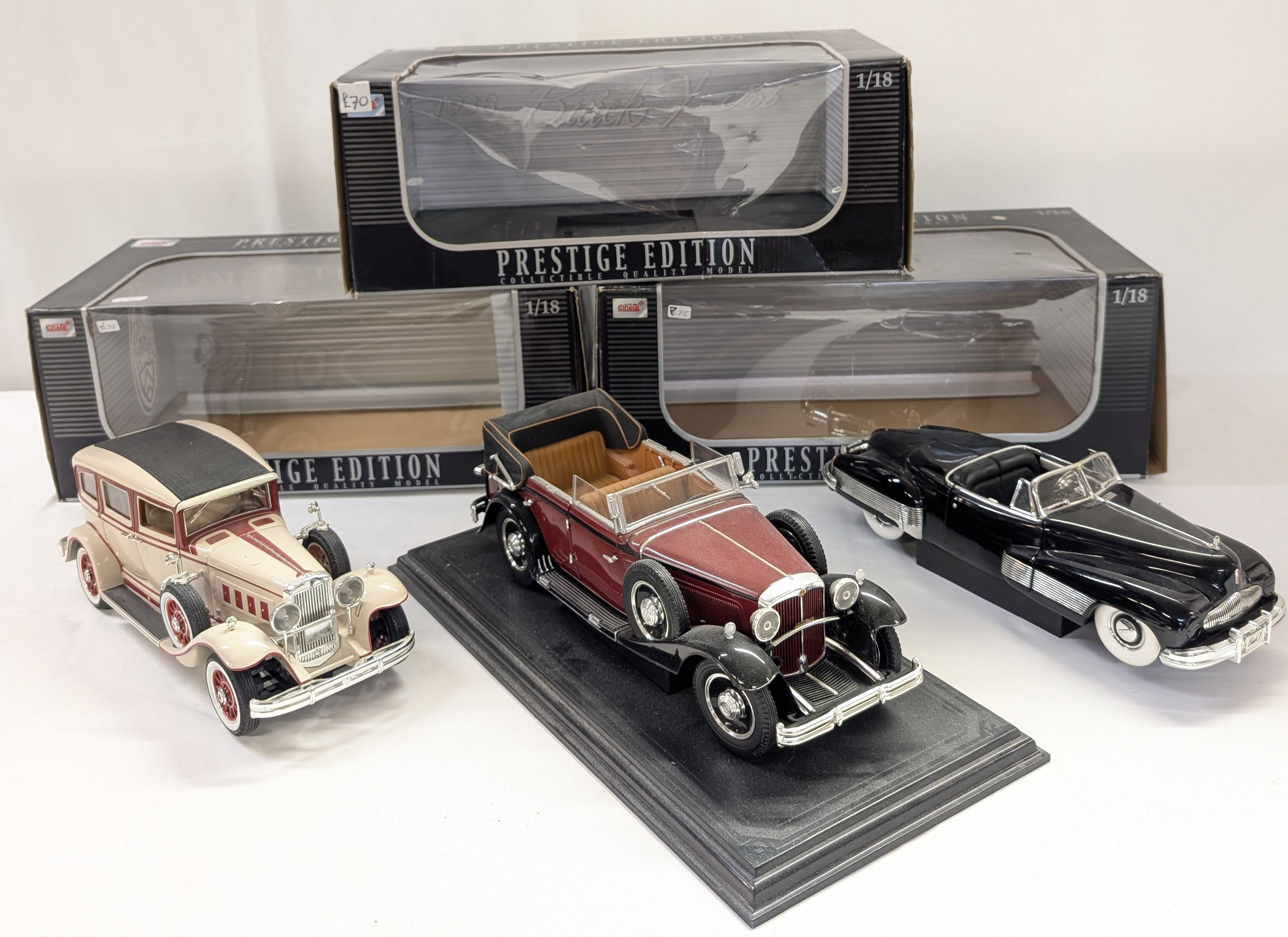 Three 1/18 scale model cars by Anson comprising of a Maybach DS8 ...