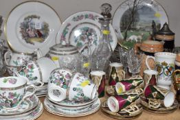 A GROUP OF MIXED CERAMICS to include six Austrian Al-Hambra coffee cups (some wear to rims) and