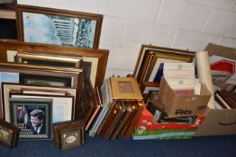 A QUANTITY OF ASSORTED 19TH AND 20TH CENTURY PRINTS ETC, to include 19th century topographical