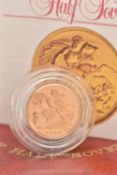 A 1980 GOLD HALF SOVEREIGN PROOF COIN, 3.99g 19.30mm, 22ct gold, box and certificate