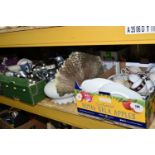 SIX BOXES AND LOOSE OF GENERAL HOUSEHOLD ITEMS to include one box containing 'Everhot' and 'Everhot'