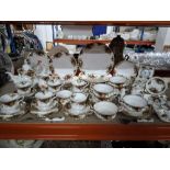 A DINNER SERVICE OF 'OLD COUNTRY ROSE' BY ROYAL ALBERT comprising six dinner plates, six luncheon