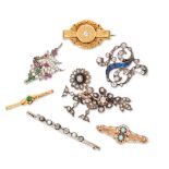 A group of antique and later brooches, comprising: a Victorian 15ct gold old-cut diamond brooch w...