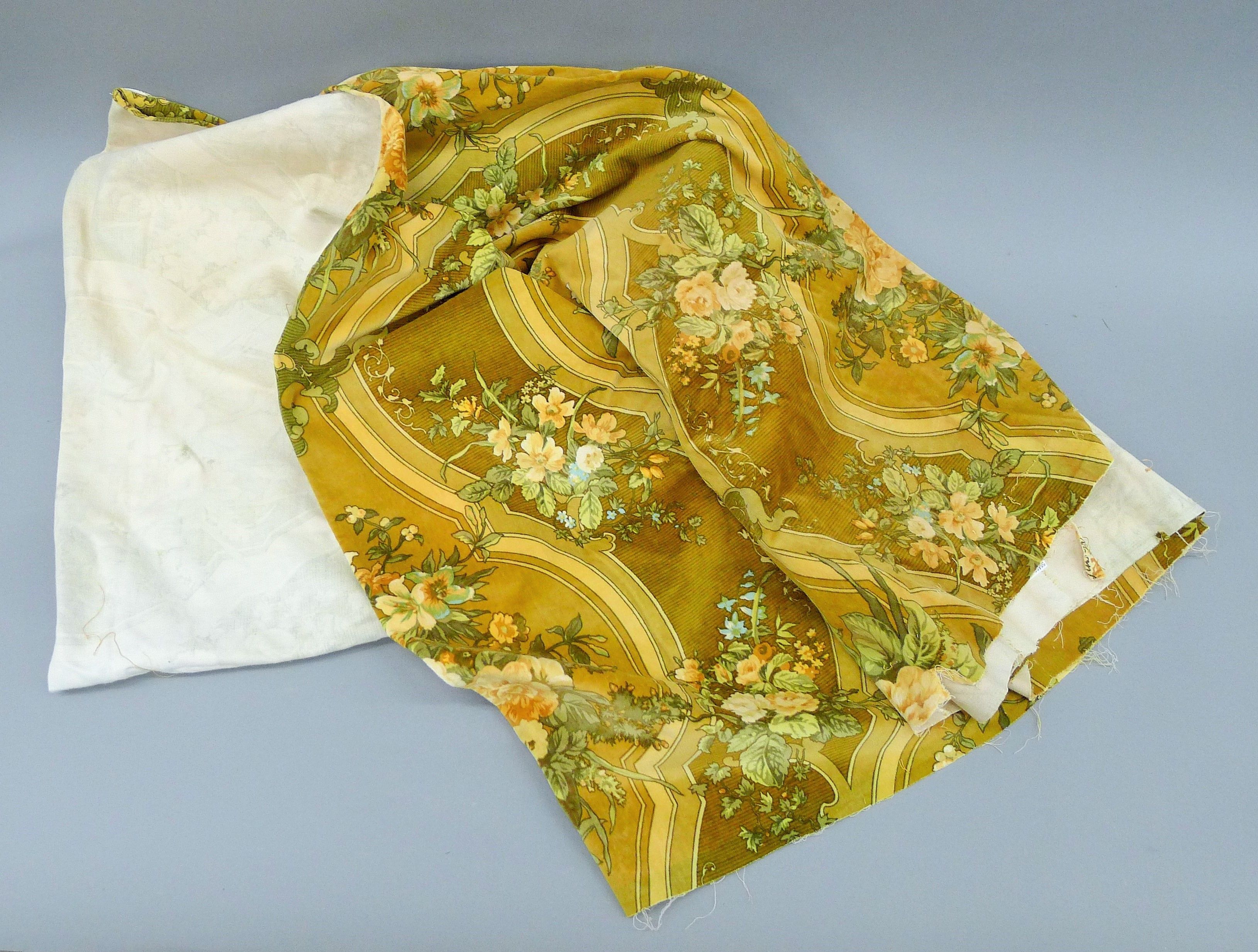 A length of Suzanne Fontan of Paris 'Montijo' pattern velveteen fabric. 220 x 252 cm.