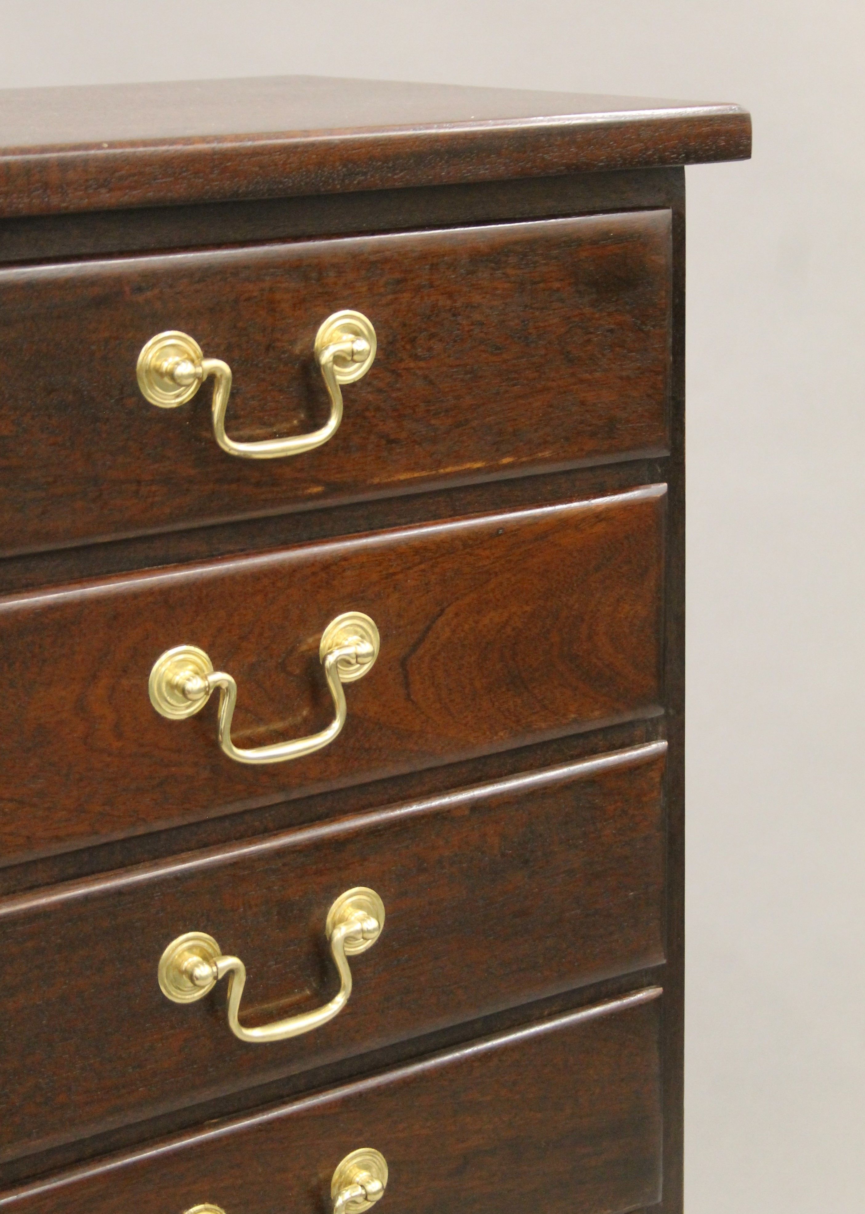 A pair of mahogany flights of drawers. Each 44 cm wide x 117 cm high. - Image 5 of 6
