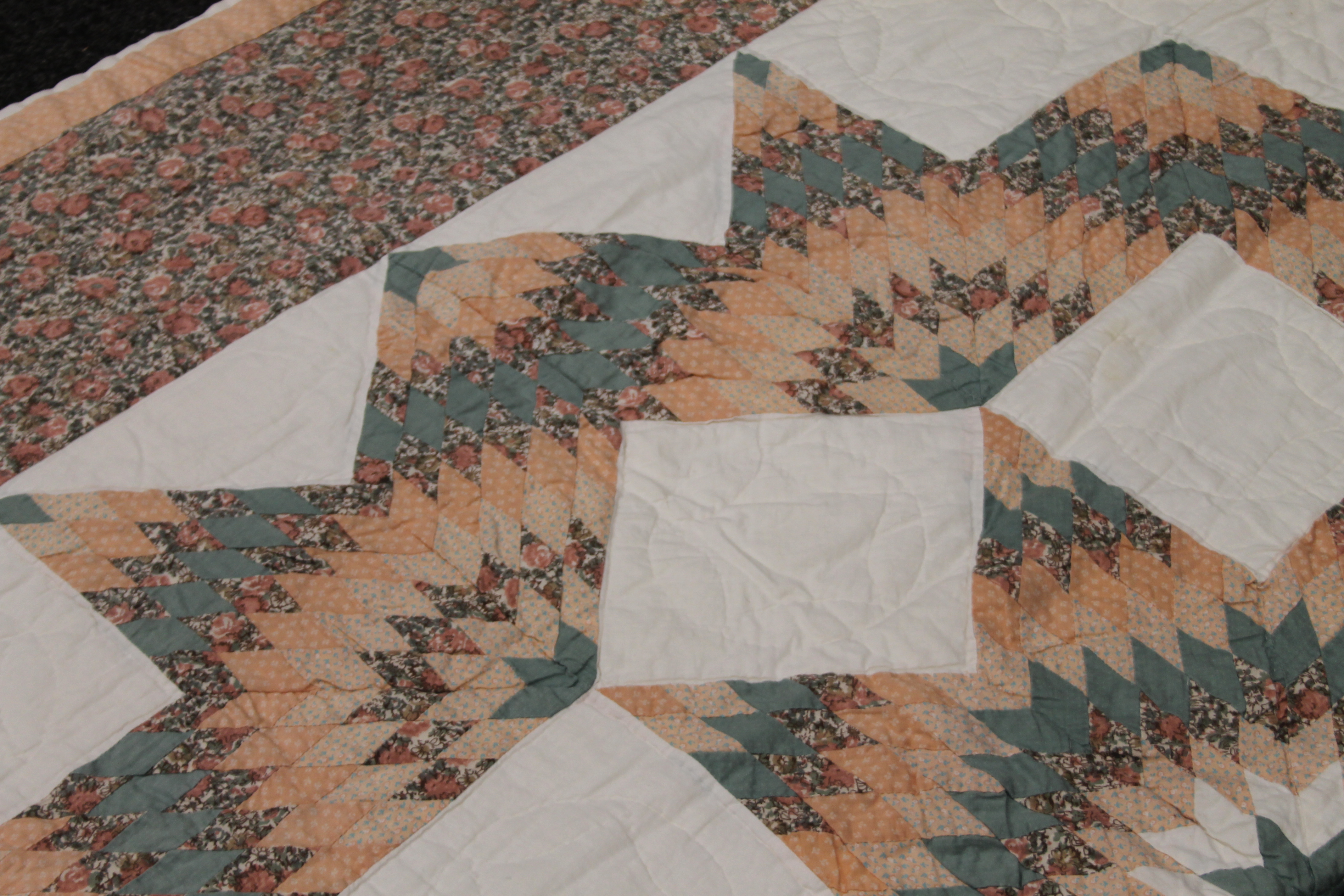 A mid-20th century vintage patchwork quilt. 247 x 180 cm. - Image 3 of 3