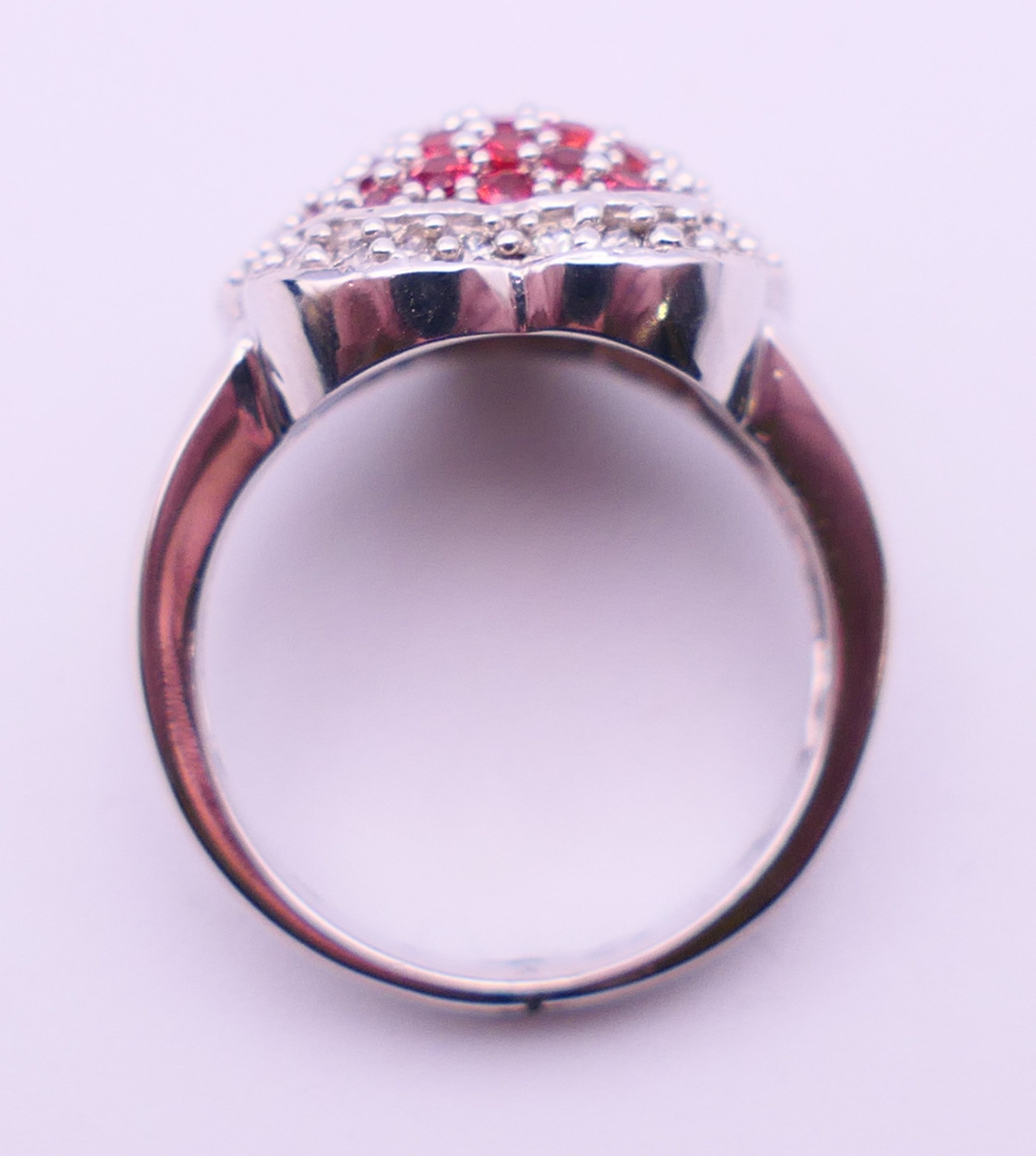 A 14 K white gold cluster ring. Ring size M. 8.1 grammes total weight. - Image 5 of 5