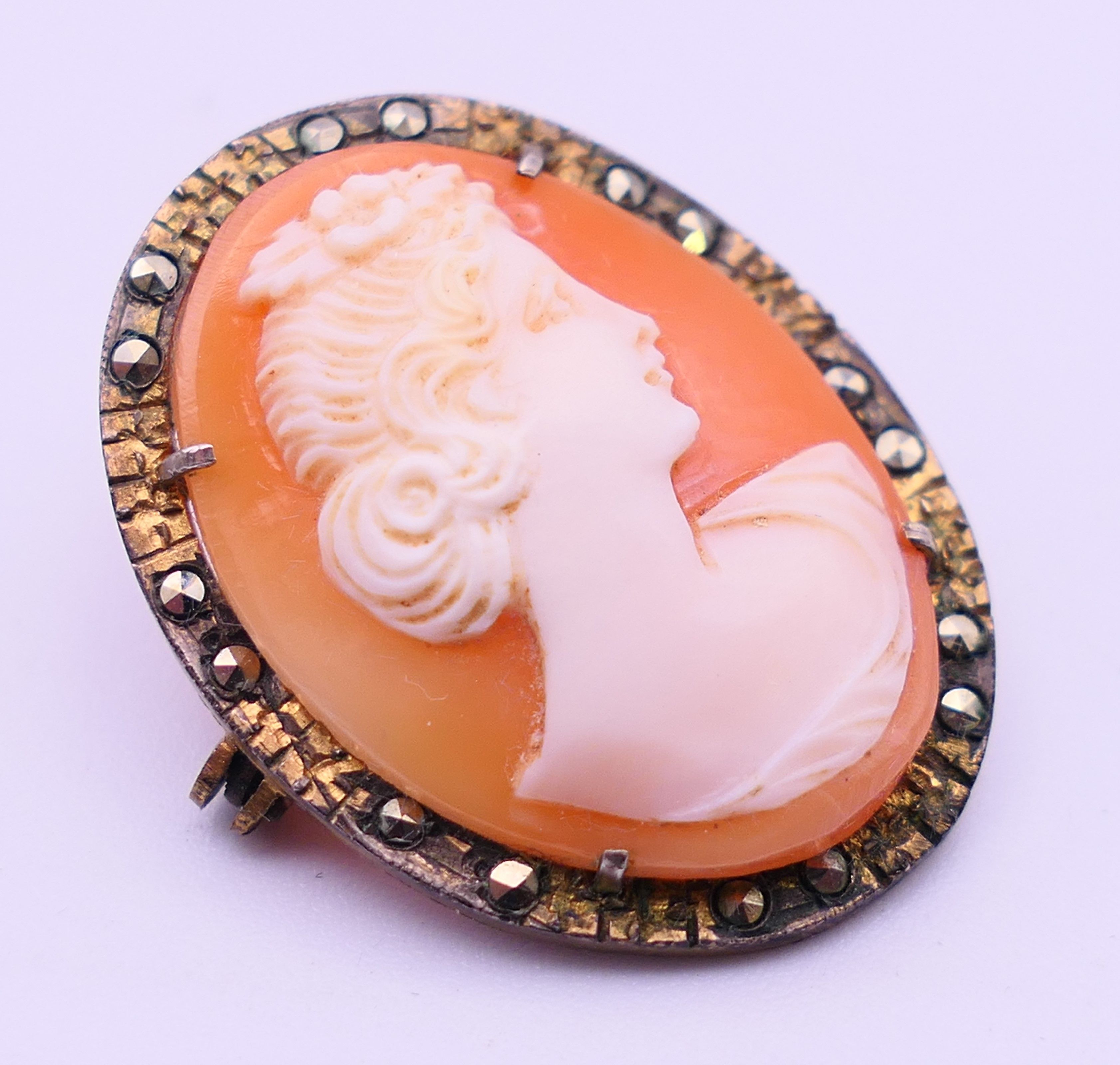 A quantity of costume and silver jewellery to include brooches, necklaces, earrings, - Image 6 of 7