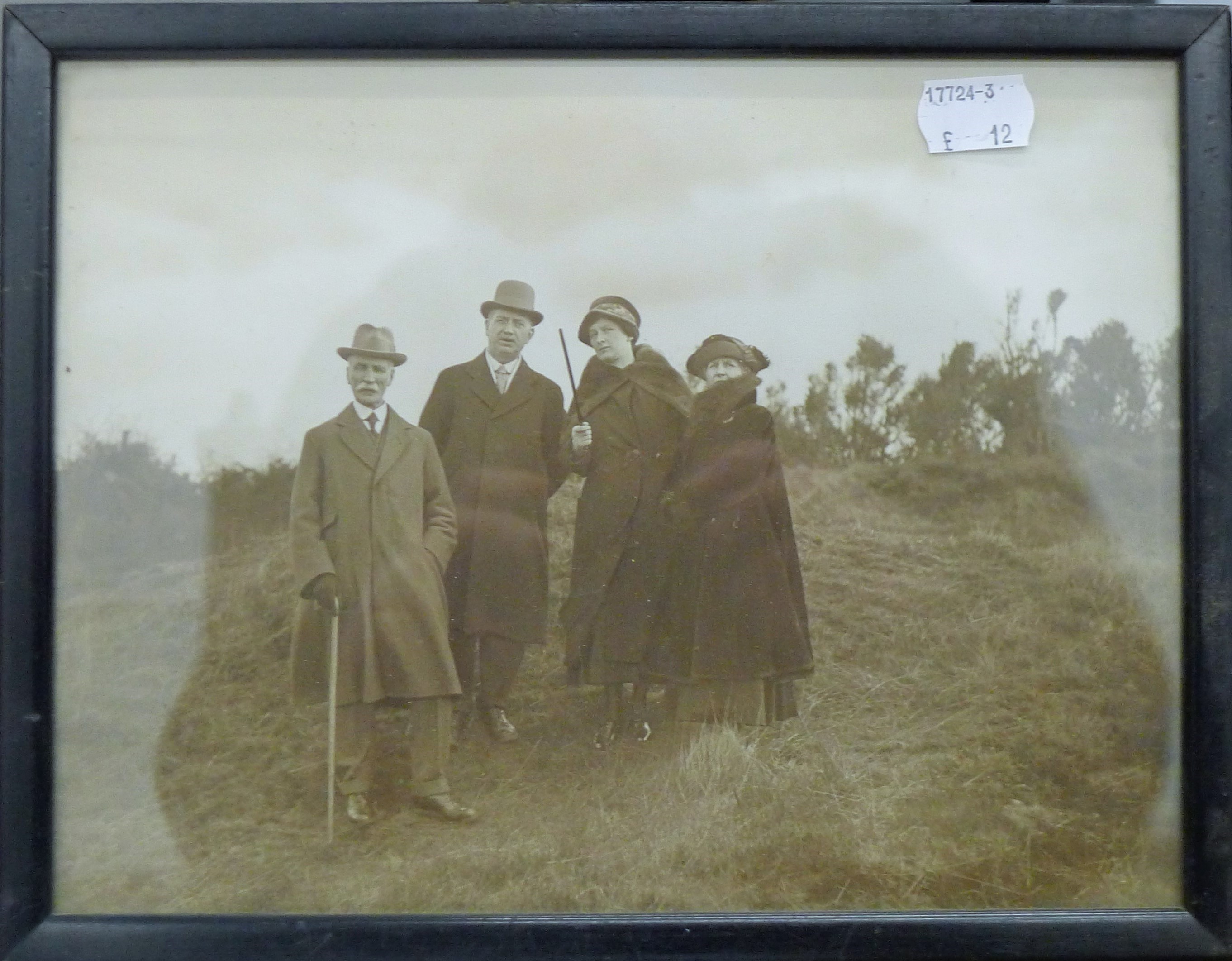 A quantity of pictures, photographs and an oval mirror. The latter 67.5 cm wide. - Image 4 of 10