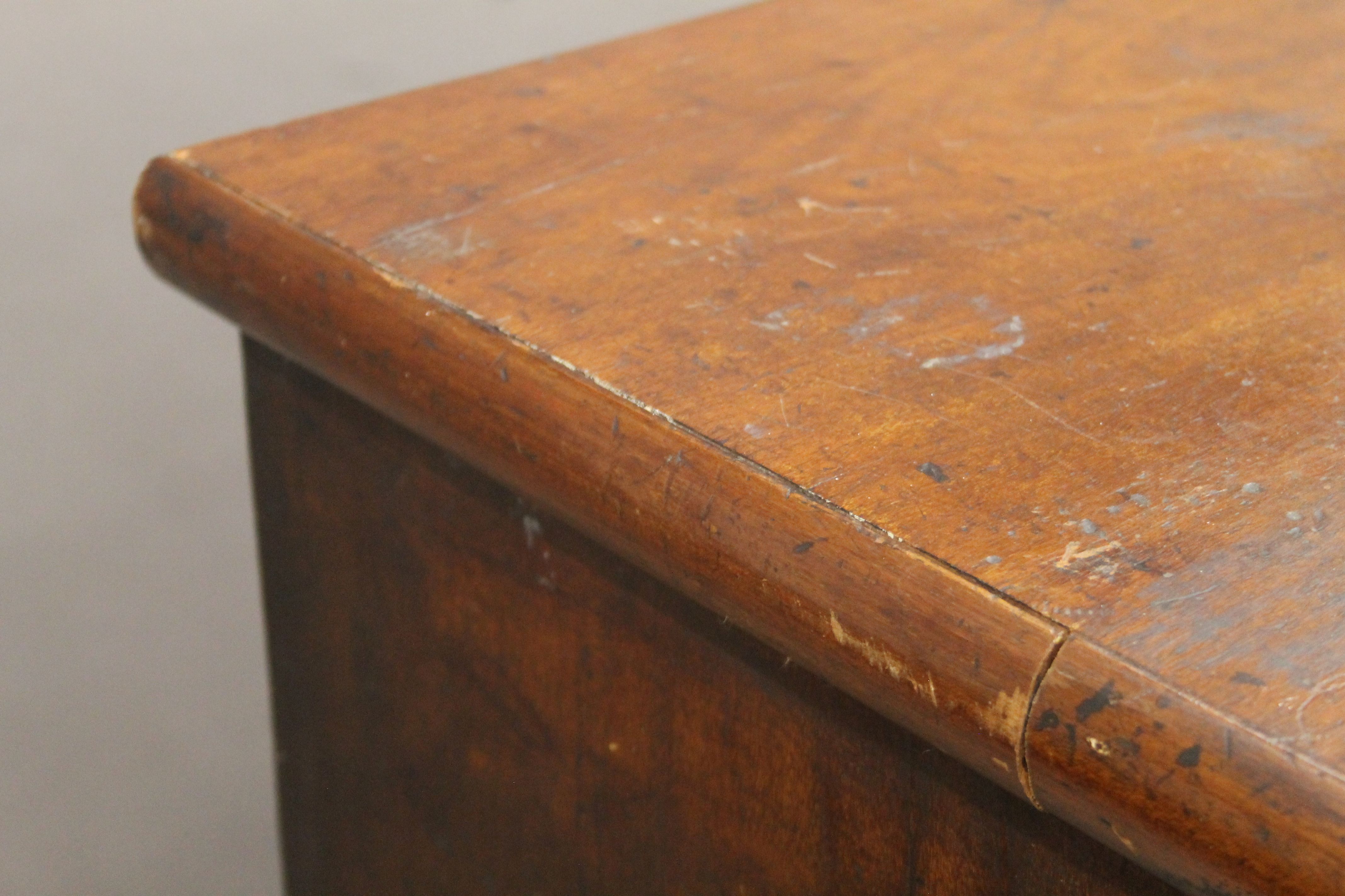 A Victorian mahogany Scotch chest of drawers. 106 cm wide x 126 cm high. - Image 4 of 9