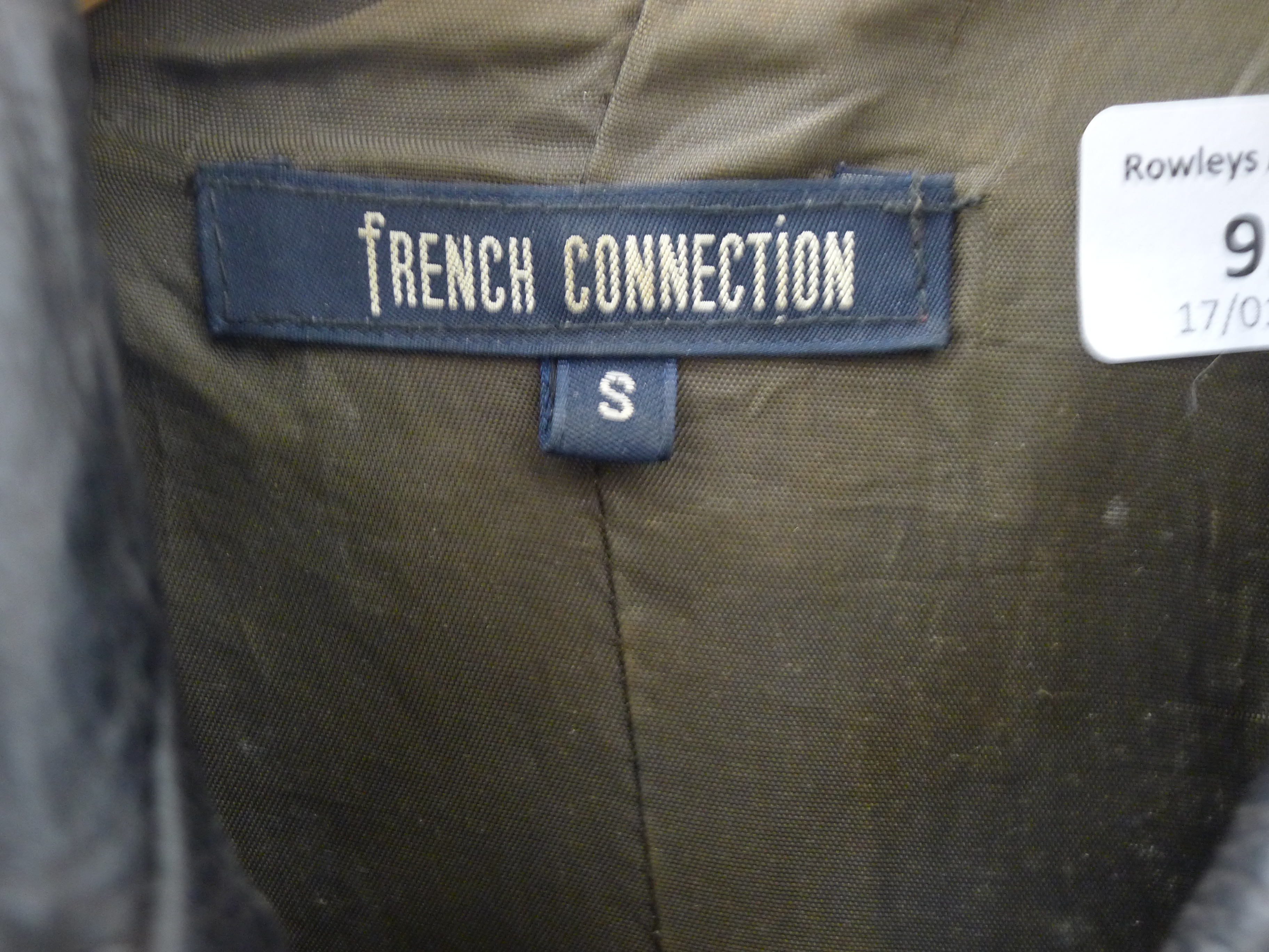 A vintage French Connection ladies' leather jacket, size small and two vintage fur coats. - Image 4 of 9