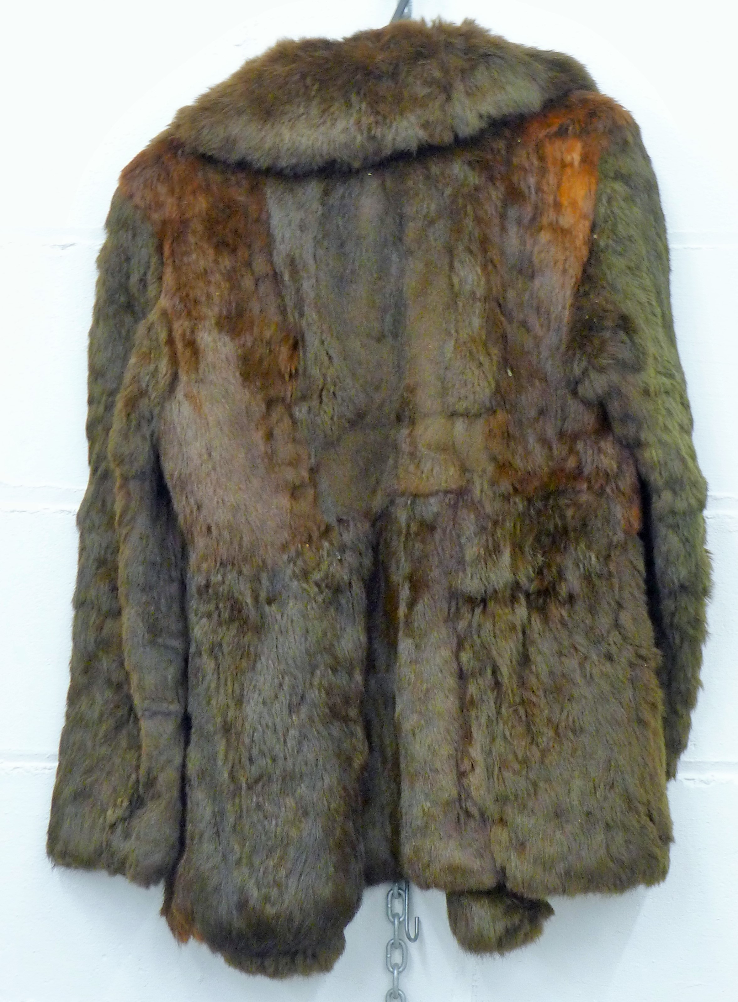 A vintage French Connection ladies' leather jacket, size small and two vintage fur coats. - Image 8 of 9