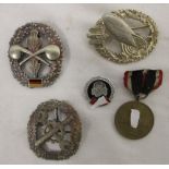 German war period balloon observers badge (clasp AF), also incl. Bundeswehr beret badge for