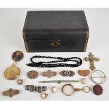 A collection of jewellery including Victorian hallmarked silver brooch with floral decoration (