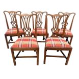 A PAIR OF GOOD QUALITY PINO AND RED DAMASK CURTAINS.