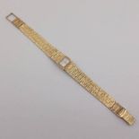 9CT GOLD LADIES ROTARY WRISTWATCH ON A 9CT GOLD BRACELET - 31.