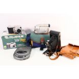Lot to include a boxed Fujifilm MX-2900 Zoom digital camera,