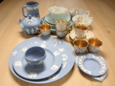 Nine pieces of Paragon Rockery tea china,