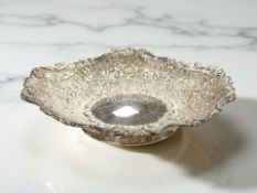 A Victorian silver pedestal centrepiece bowl, maker indistinct, London 1892, width 26cm.