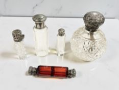 A Victorian ruby glass silver-mounted double-ended scent bottle, length 10cm,