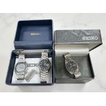 Three Gent's stainless steel Seiko '5' wristwatches,