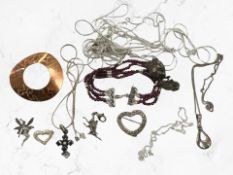 A group of silver/925 stamped jewellery, various pendants,