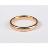 A 9ct gold wedding ring, Birmingham 1944, weight 3g, ring size approx L1/2.