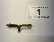 An early 20th century 9ct gold bar brooch, 2 grams.