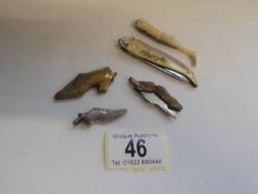 5 novelty pocket knives including 'Glamour Girl Stockings' leg, another leg, 2 shoes & an animal leg