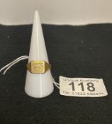 An 18ct gold signet ring, 6 grams.