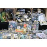 Complete set of boxed and bagged Eaglemoss The Lord of the Rings Collector's Models hand painted