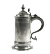 A RARE EARLY PEWTER SPIRE FLAGON NORTHERN, C.1715-30 unmarked, the domed knopped lid with three-