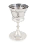 An Edwardian silver trophy cup, by R H Halford & Sons, London 1908, urn form with two vacant