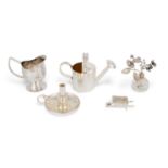 By Sarah Jones, a collection of modern silver items, London 1976, 1977, 1981, 1984 and 1990,