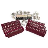 A mixed lot of electroplated items,