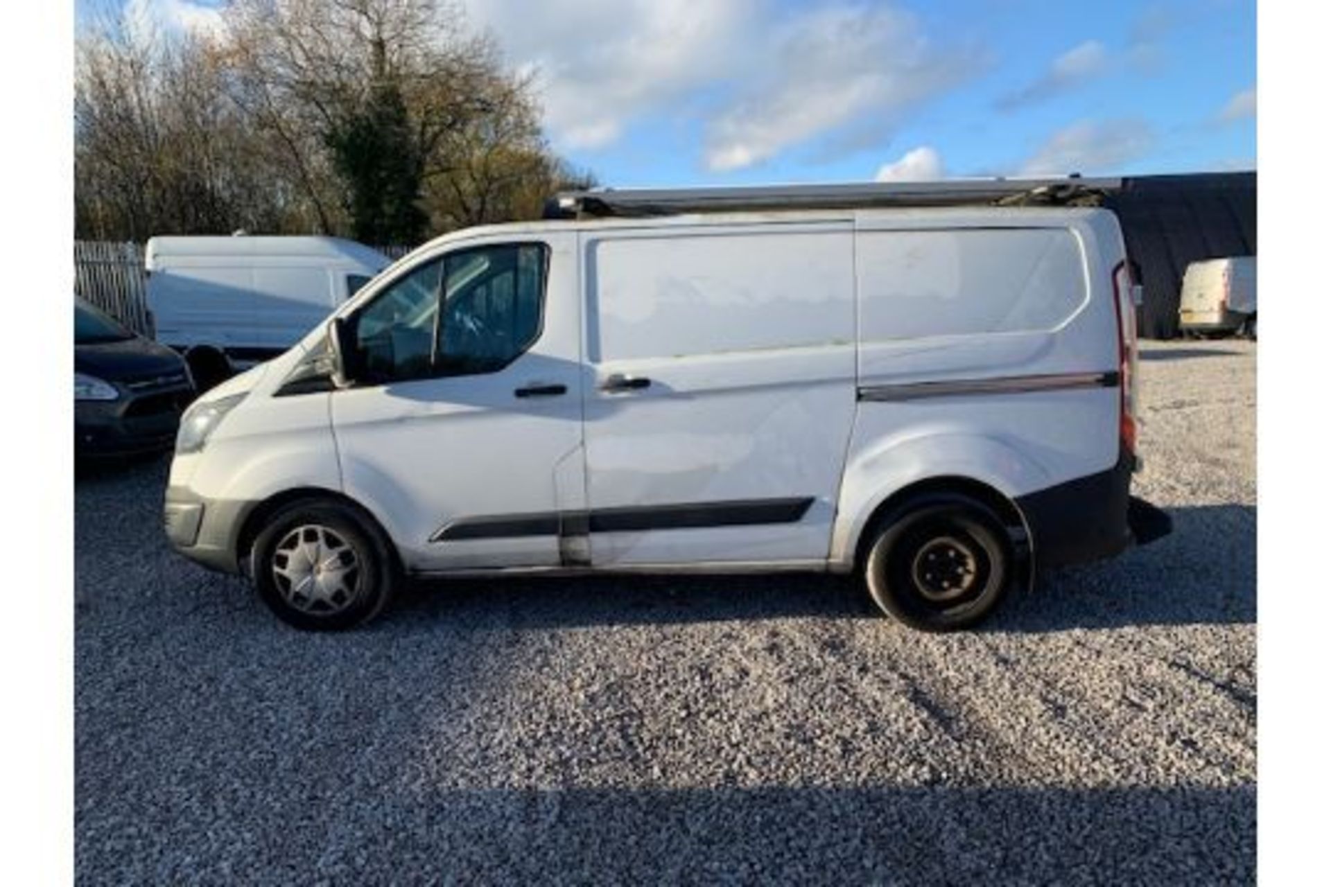 LF16 RWX FORD TRANSIT CUSTOM 310 ECO-TE 1 X KEY CENTRAL LOCKING ELECTRIC WINDOWS 76,968 MILES - Image 8 of 10