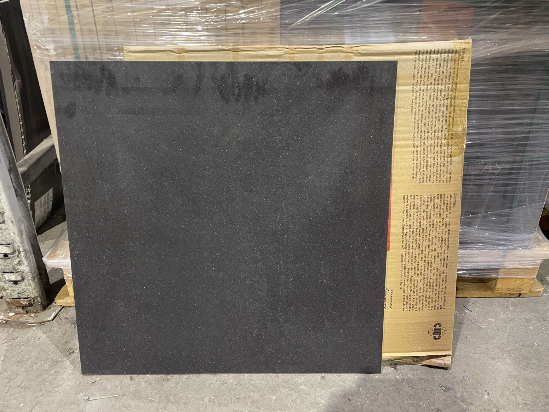 Pallet to Contain 30 x Packs of Modern Graphite Granite Tiles. Polished ...